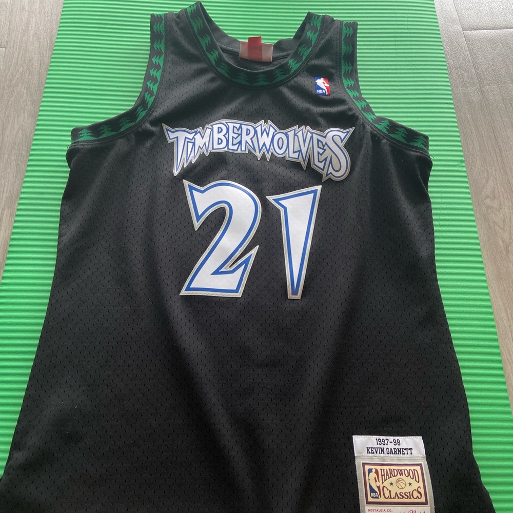 Kevin Garnett Mitchell & Ness Throwback Jersey Minnesota Timberwolves